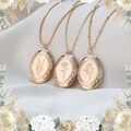 Custom Bouquet Locket Necklace, Custom flower necklace, Handwriting Locket with Customizable Photo, Christmas Gift, Meaningful Gift for Mom