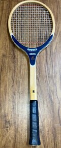 Vintage wooden tennis racket, Regent, Delta